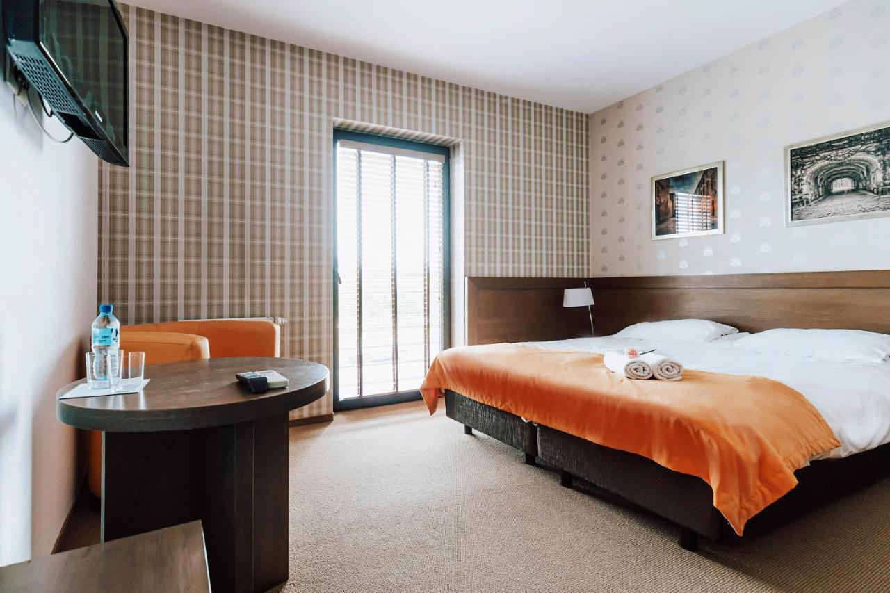 Hotel Willanova ルブリン エクステリア 写真