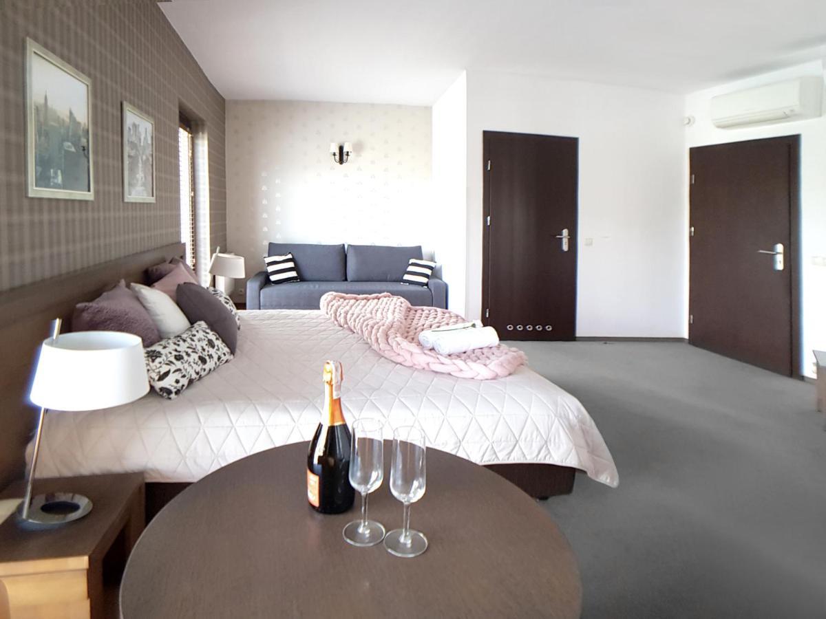 Hotel Willanova ルブリン エクステリア 写真
