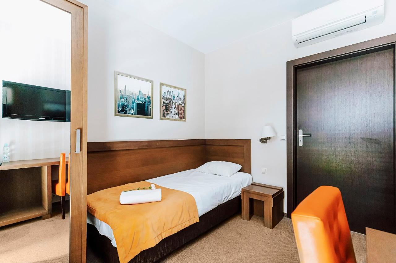 Hotel Willanova ルブリン エクステリア 写真
