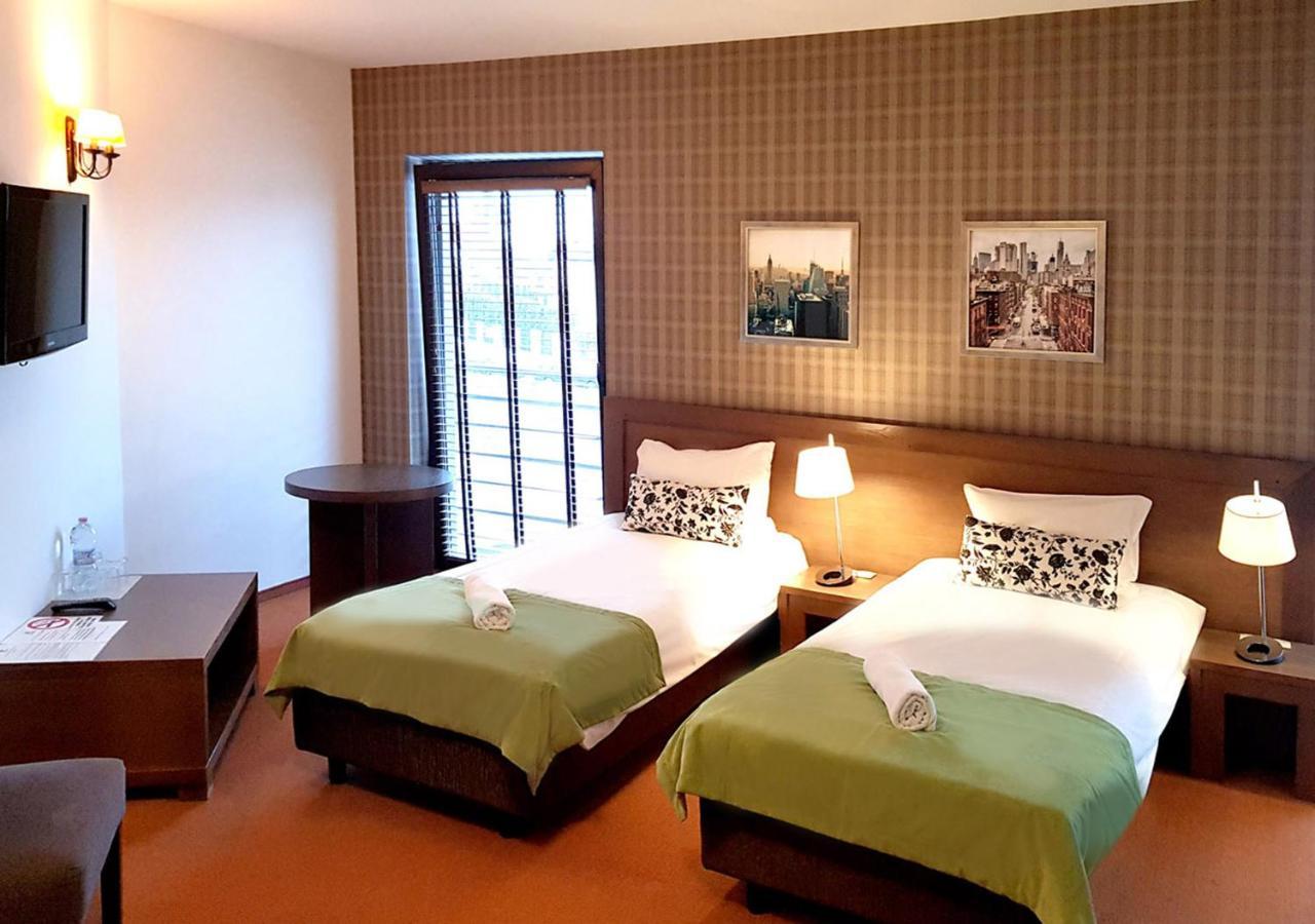 Hotel Willanova ルブリン エクステリア 写真