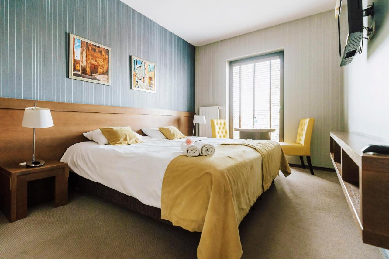 Hotel Willanova ルブリン エクステリア 写真