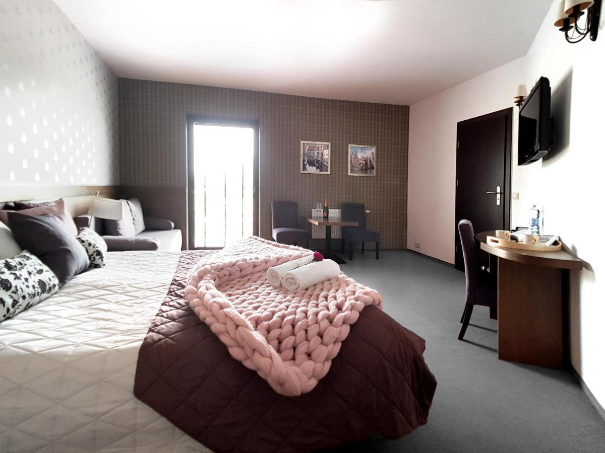Hotel Willanova ルブリン エクステリア 写真